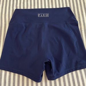Fleo Shorts